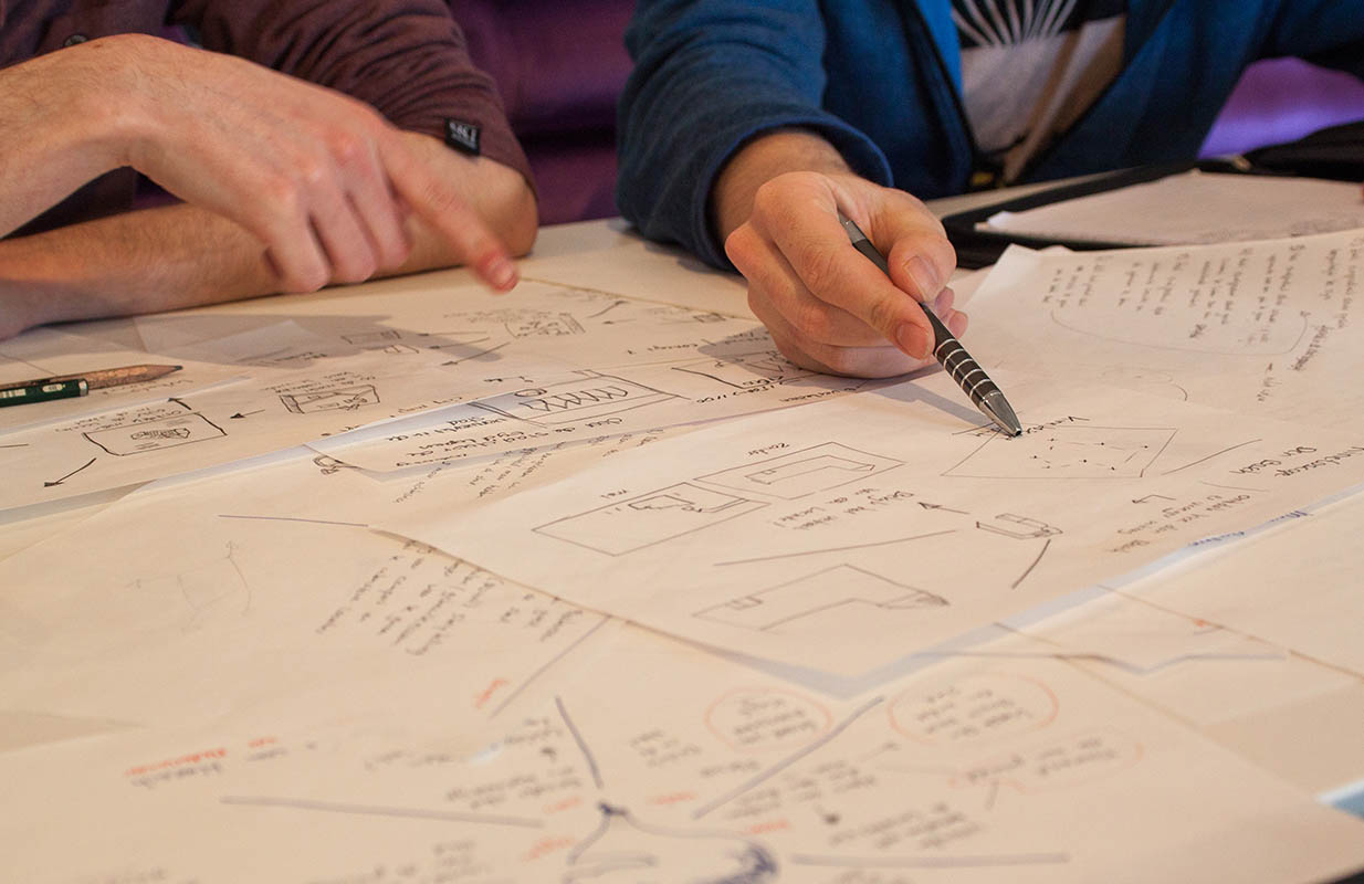 What's Next — prototype op twee smartphones, de pas die de stadsbeleving start